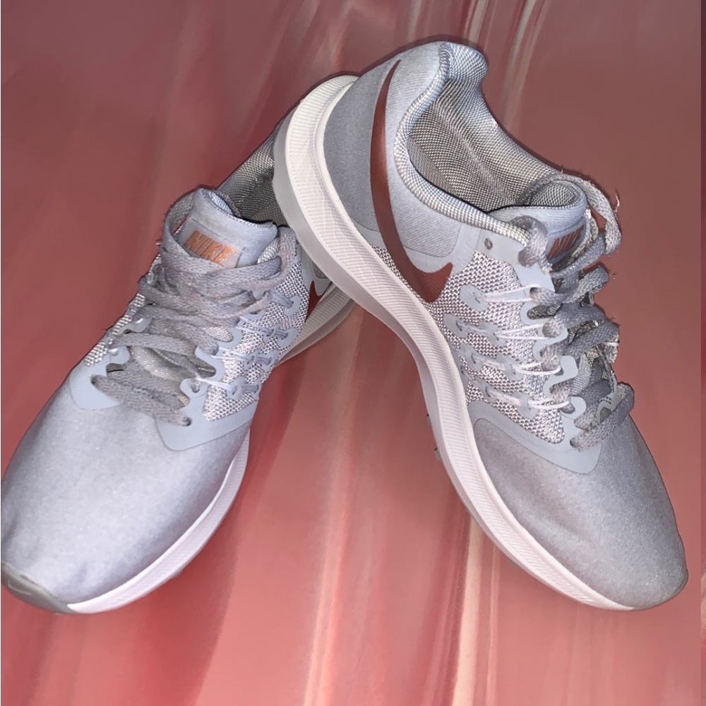 Nike sneakers size 8.5